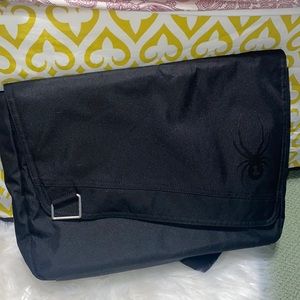New with tags spyder laptop messenger bag